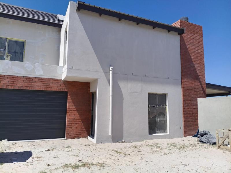To Let 3 Bedroom Property for Rent in Goodwood Central Western Cape
